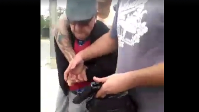 Preocupación existe entre vecinos de Quilpué por anciano que dispara desde su ventana