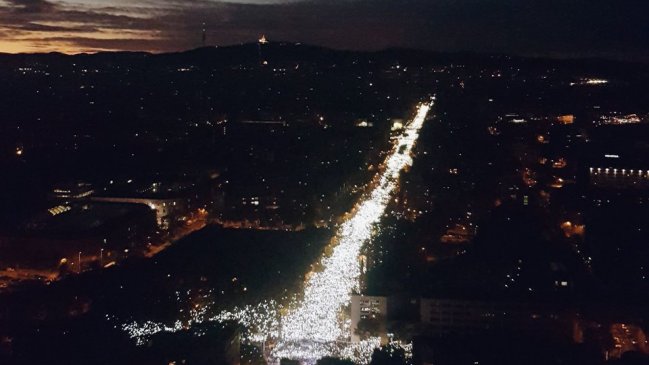 750 mil personas marcharon por la libertad de independentistas catalanes