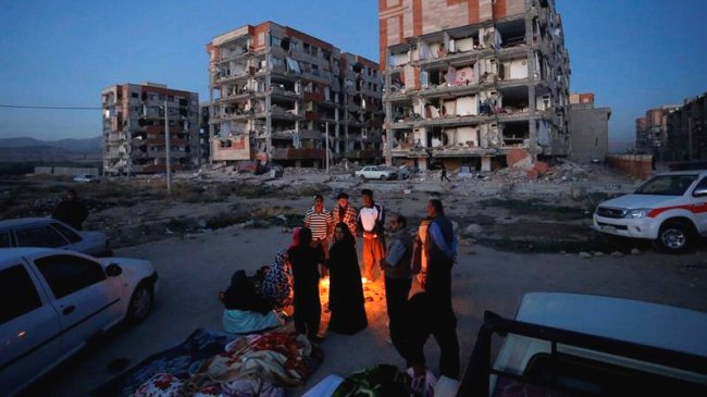 Irán: Al menos 400 muertos y seis mil heridos por terremoto