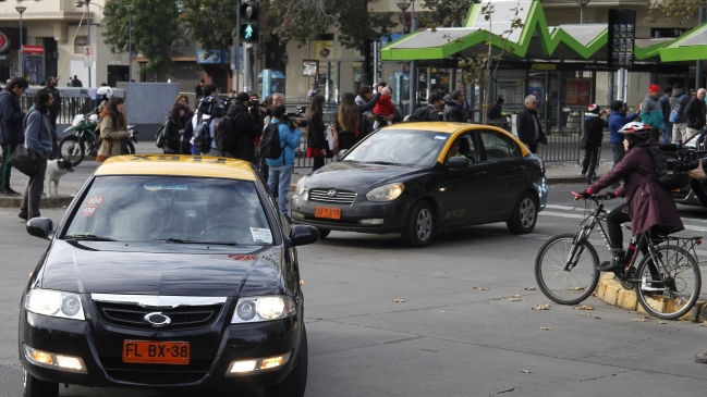 Estudio determinó que Cabify es el transporte más barato y los taxis básicos los más caros