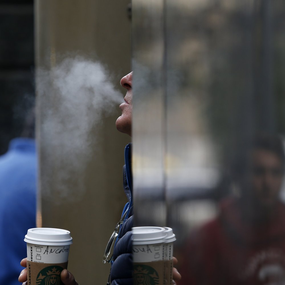 Starbucks dará café gratis a quienes voten este domingo en las elecciones