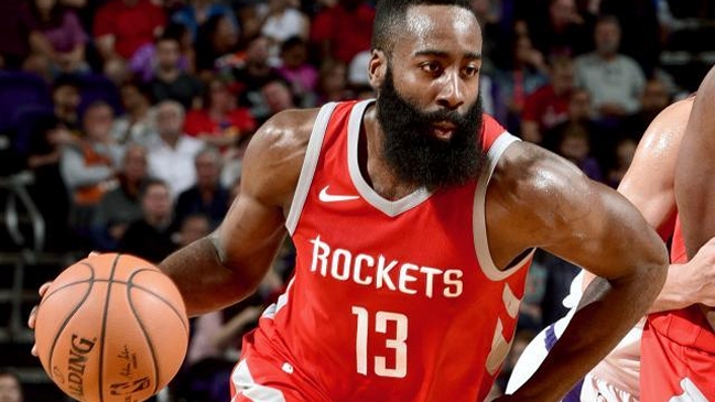 James Harden se exhibió con 48 puntos en arrollador triunfo de Rockets