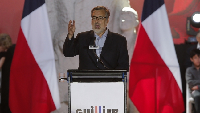 Pensando en el balotaje: Guillier presentará a su nuevo comando el jueves