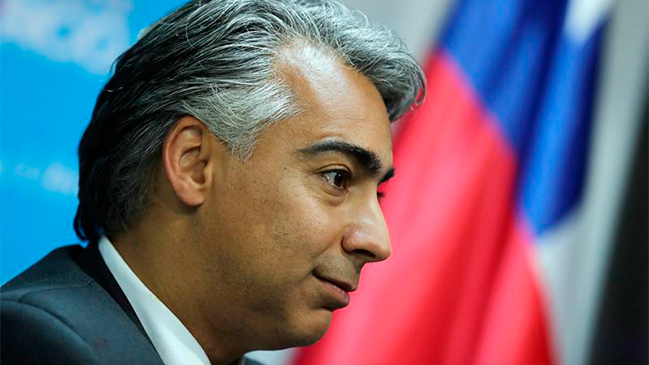 ME-O: Piñera es un mentiroso crónico y Guillier no entiende qué es la Presidencia