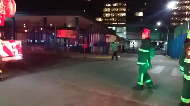 Bomberos controló incendio que afectó a la cárcel Santiago 1