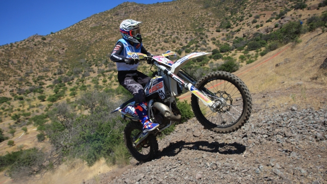 Tania González se quedó con el título nacional de motociclismo enduro femenino