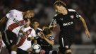 Independiente aprovechó el hombre de más y venció a un River que se alejó de la pelea