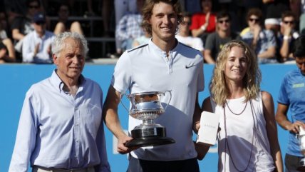   La celebración del nuevo top 100 Nicolás Jarry en el Challenger de Santiago 