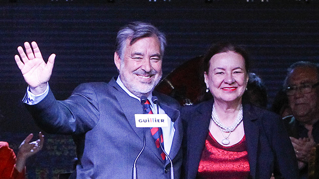 Guillier: Necesitamos ir a la segunda vuelta con propuestas claras que nos agrupen a todos