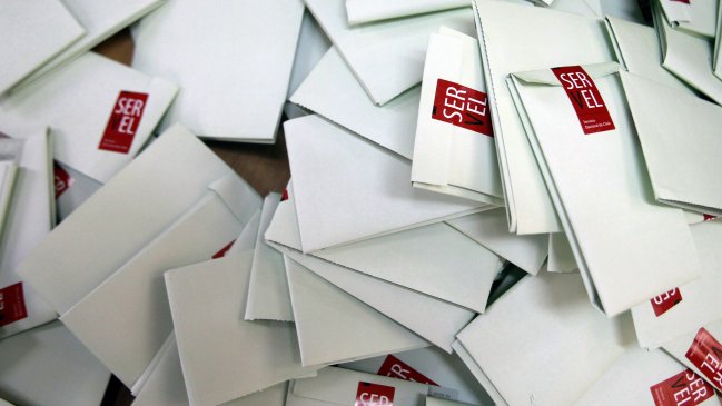 Partidos arriesgan disolución por baja votación en elecciones parlamentarias