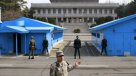 Tres soldados de Corea del Sur rescataron al norcoreano que desertó tras ser tiroteado
