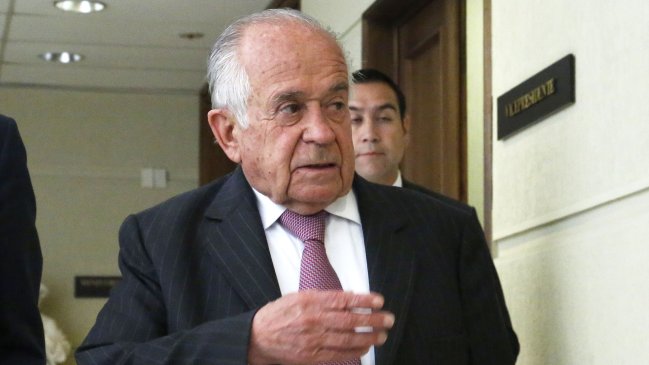 Canciller reveló diligencia de la PDI por acusaciones contra senador Zaldívar