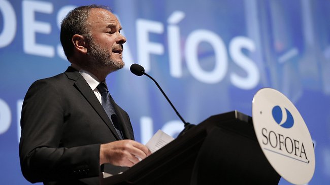 Timonel Sofofa: Si Guillier abraza al Frente Amplio se alejará de un Chile moderno