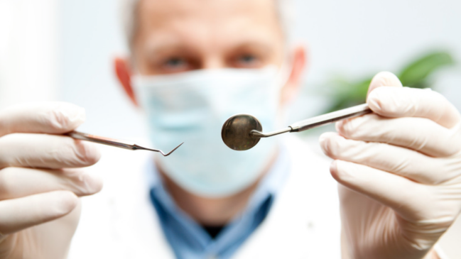 La advertencia del Colegio de Dentistas a quienes quieren estudiar Odontología