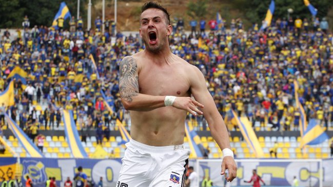 Colo Colo repitió la gesta y le ganó en la agonía a Everton en Sausalito