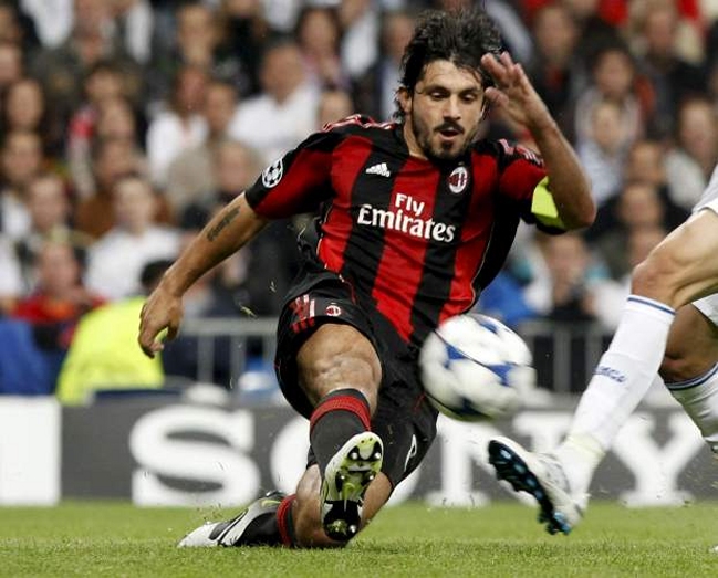 Milan anunció la salida de Montella y la llegada de un histórico a la banca