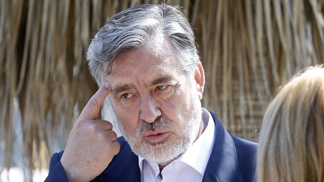Guillier responde al Frente Amplio: 