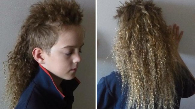 Niño aprovechó su extraño peinado para iniciar un generoso emprendimiento