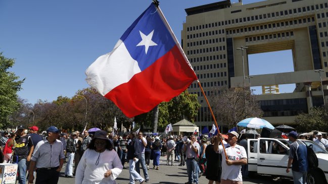 Senado despachó el proyecto de reajuste