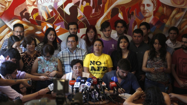 Analista: Declaración del FA es una expresión de falta de madurez y de manejo político