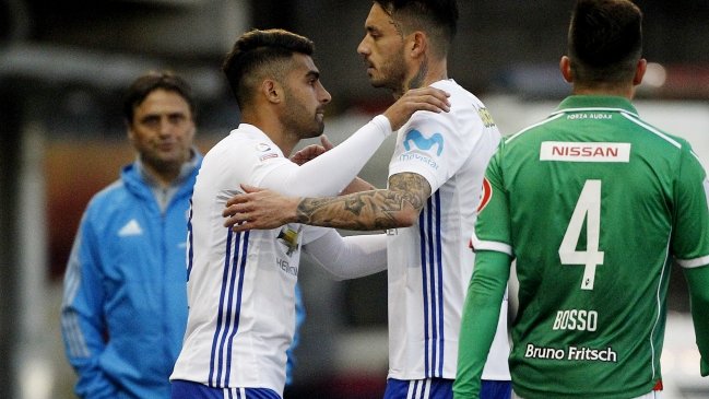 Jonathan Zacaría: Se juega diferente con Pinilla, porque los rivales le temen