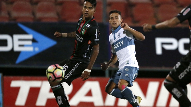 Mario Salas se despide de San Carlos en duelo de necesitados entre la UC y Palestino