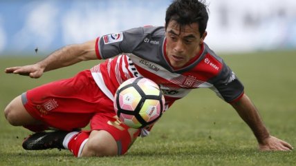 Abalos dominó en la última zona y marcó el empate de Curicó ante Colo Colo