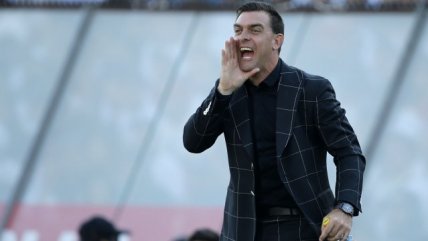 El traje de Pablo Guede que sorprendió a los hinchas en Macul