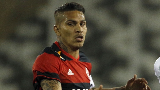 La FIFA extendió en 10 días la suspensión provisional de Paolo Guerrero