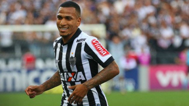 Rómulo Otero fue premiado por anotar el 