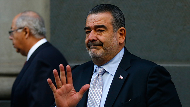 Luksic criticó discurso de Guillier y lo acusó de 