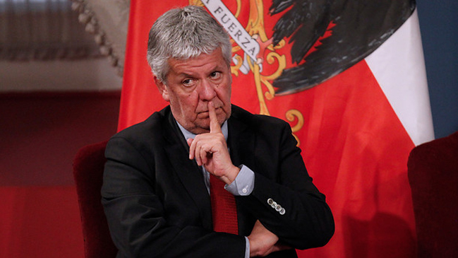 Eyzaguirre y aumento de la actividad económica: Discurso de la derecha 