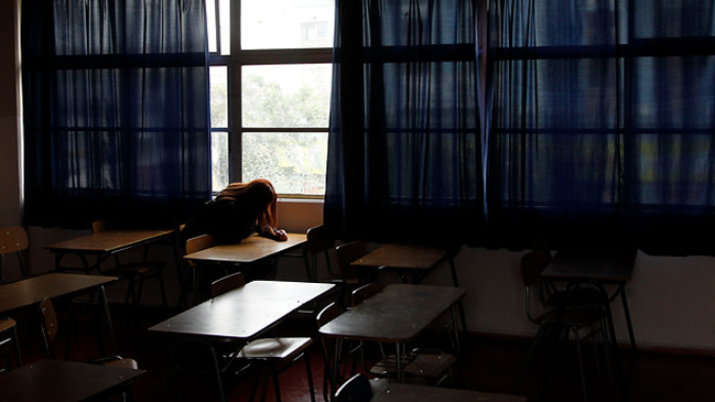 Estudio Pirls: Alumnos chilenos están seis puntos debajo del promedio en lectura