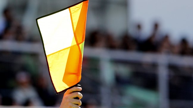 Una árbitra de 17 años denunció crudos insultos machistas recibidos en un partido