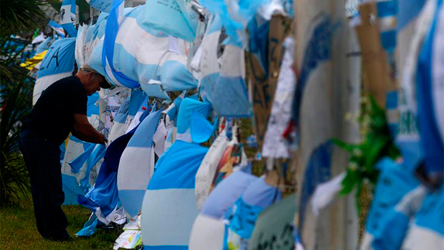 Submarino intentó comunicarse en ocho oportunidades con la Armada