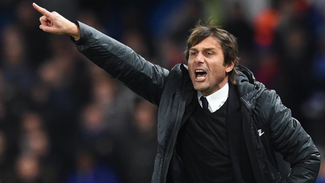 Técnico de Chelsea recibió severa multa por expulsión ante Swansea