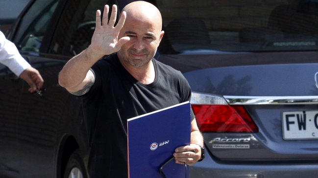 Fiscalía pidió cierre definitivo de causa que compromete a Sampaoli