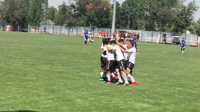 Colo Colo goleó a Universidad de Chile y se coronó como campeón en la categoría sub 15