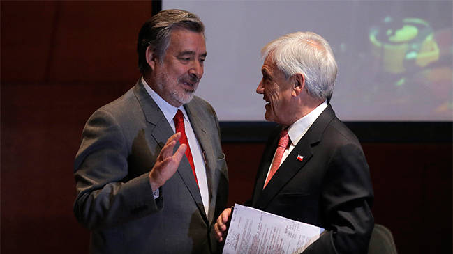 Guillier responde a Piñera: Las personas transgénero no tienen defectos que 