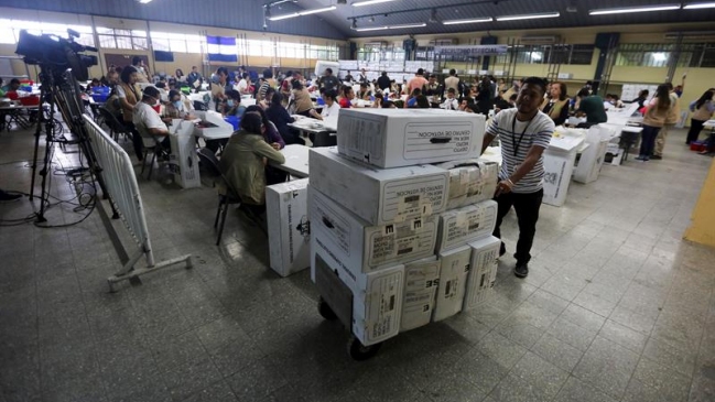 Ente electoral recuenta votos y oposición organiza más protestas en Honduras
