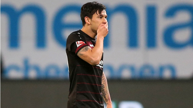 Charles Aránguiz sigue su recuperación bajo la nieve en Europa