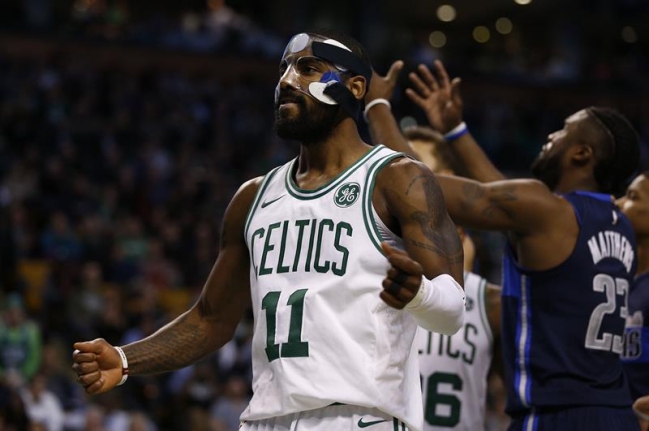 Celtics y Raptos siguen en racha en la NBA