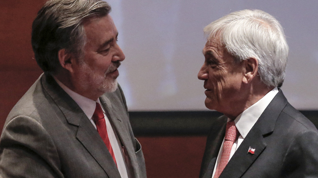 Piñera y Guillier cuentan las horas para su esperado último debate
