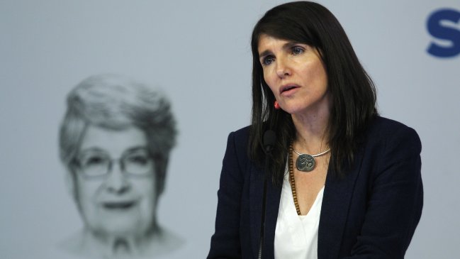 Ministra Narváez: Las acusaciones de la oposición no me intimidan para nada