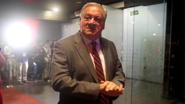 Arturo Salah reconoció contacto con técnicos y planteó idea de llevar a la selección a regiones