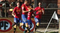 Unión Española cumplió ante Everton, pero no le alcanzó