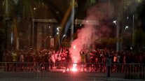 Hinchas de Flamengo provocaron incidentes afuera del hotel de Independiente en Río de Janeiro