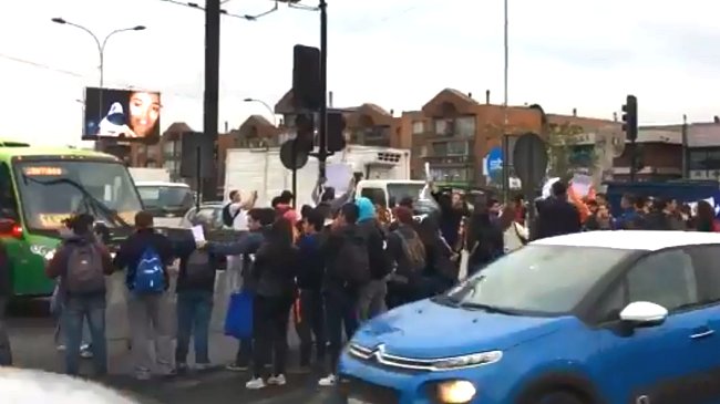 Huelguistas del Tren Central protestaron en Alameda con Las Rejas