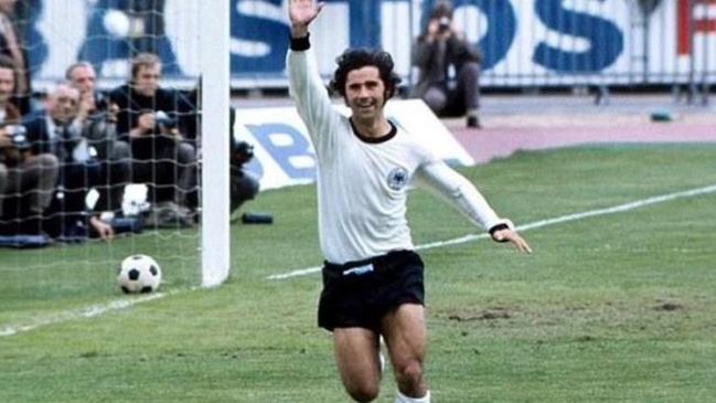 Diario alemán atribuye a Gerd Müller 27 goles más que a Lionel Messi