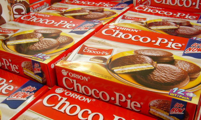 Soldado norcoreano que desertó recibirá golosinas de por vida